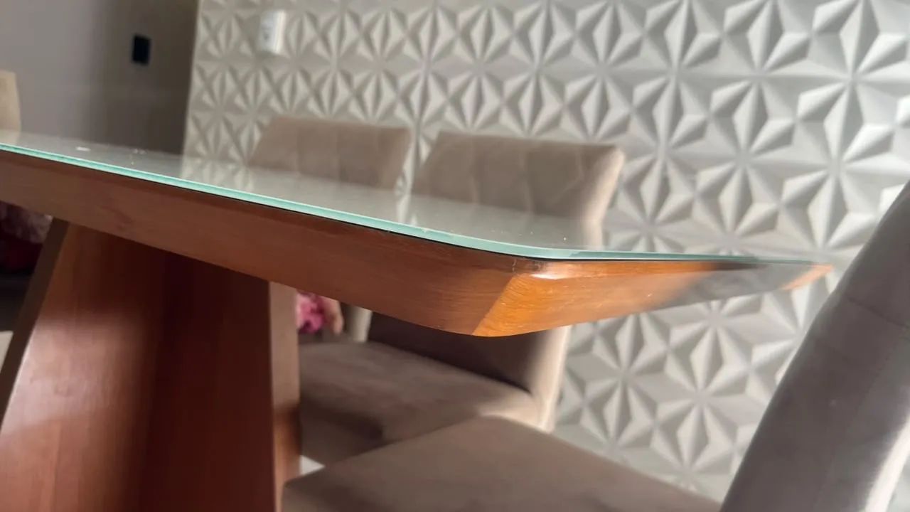 Mesa de jantar seminova - Foto 3