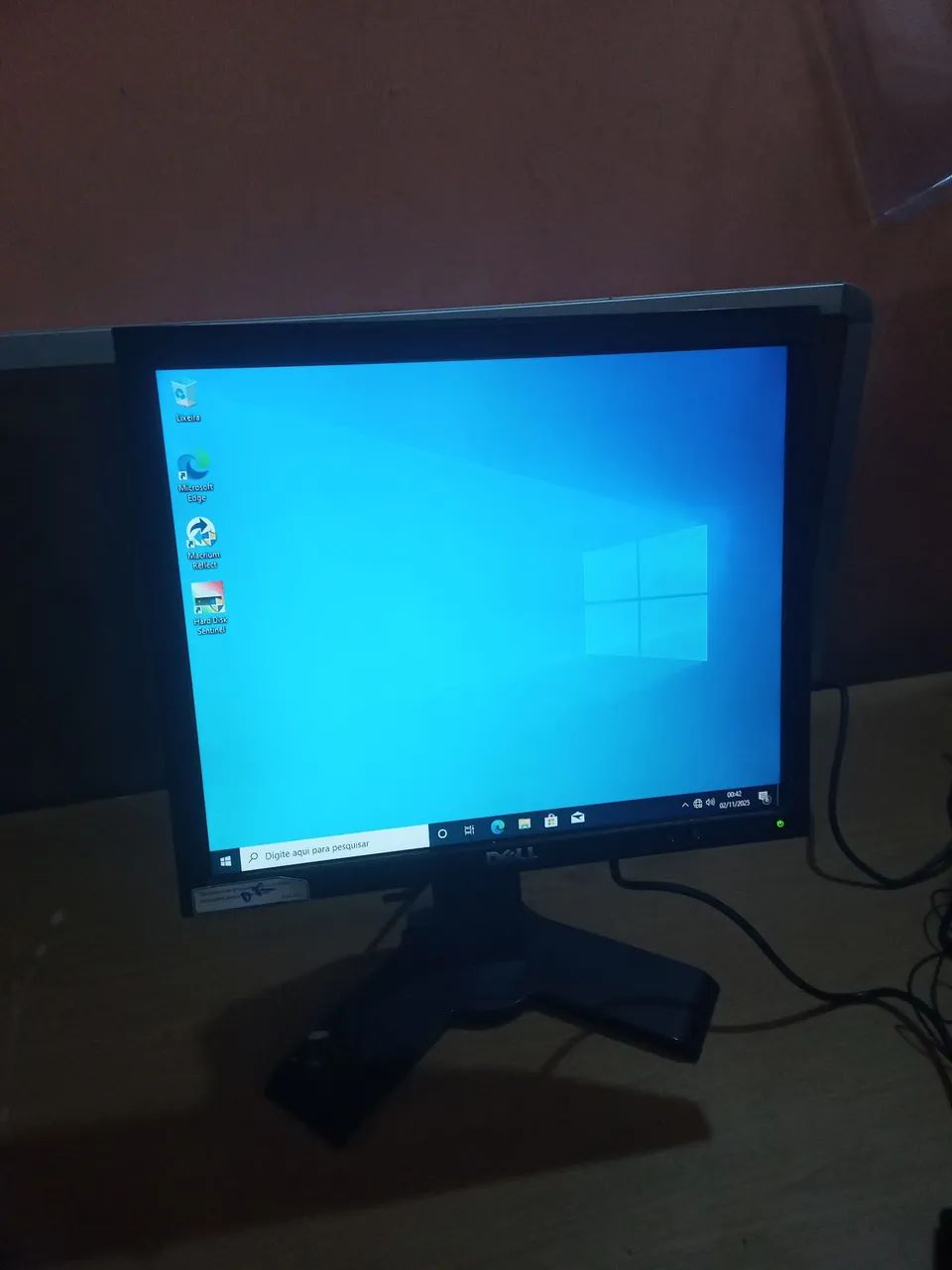 Monitor Dell 17"