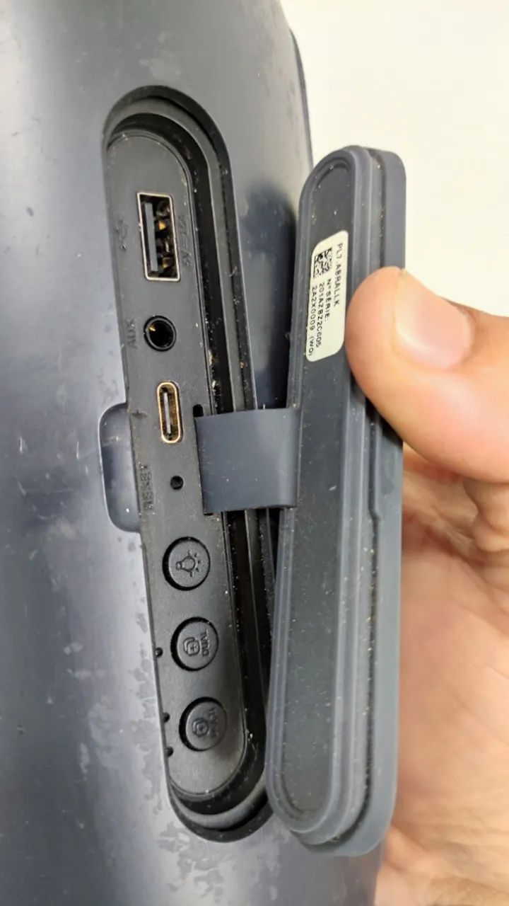 Caixinha de som LG Xboom PL7 - Foto 4