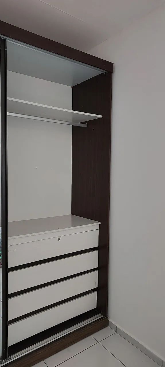 Guarda roupa com espelho  - Foto 2
