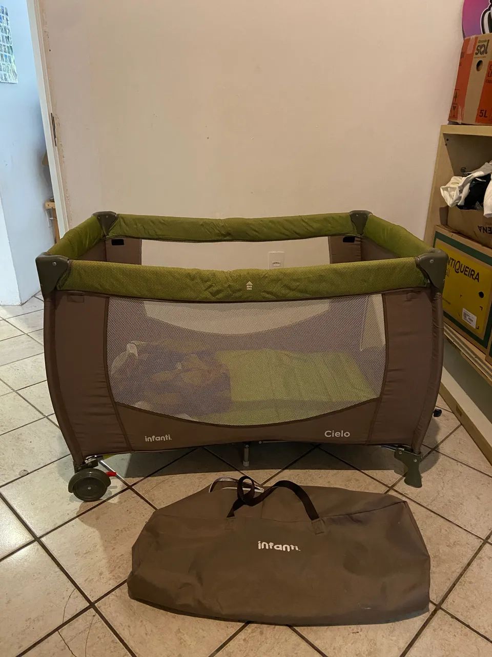 Berço portátil marca infanti 
