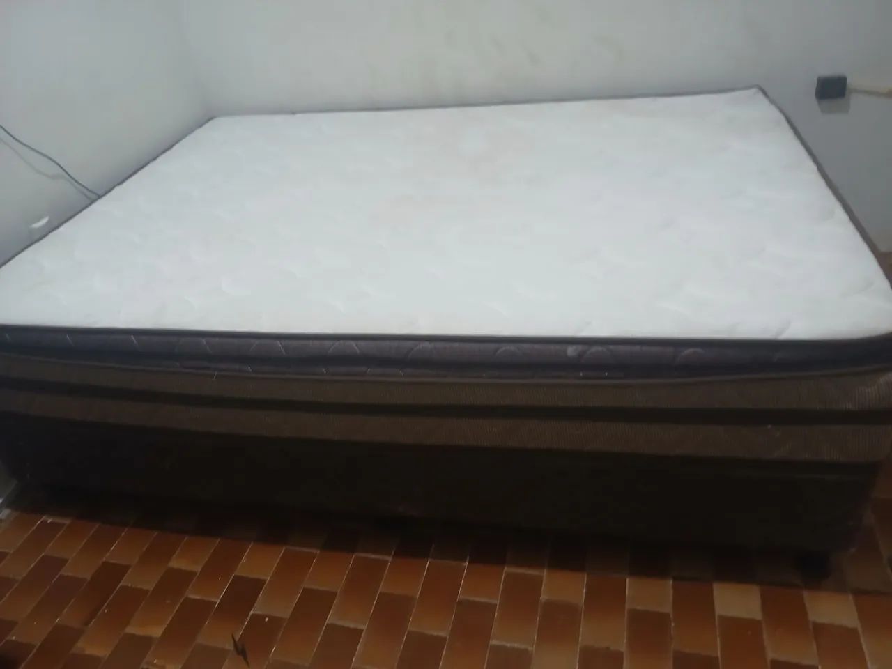 Cama Box