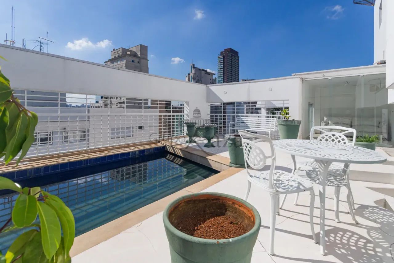 Cobertura Penthouse - Itaim Bibi - 2 Suítes - 220m². - Foto 4