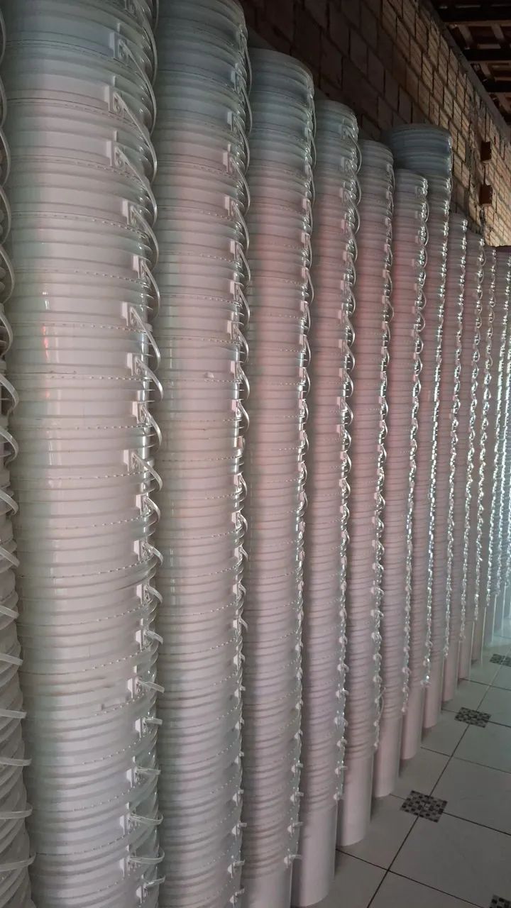 Baldes Vazio branco e cinza 22 litros  - Foto 5