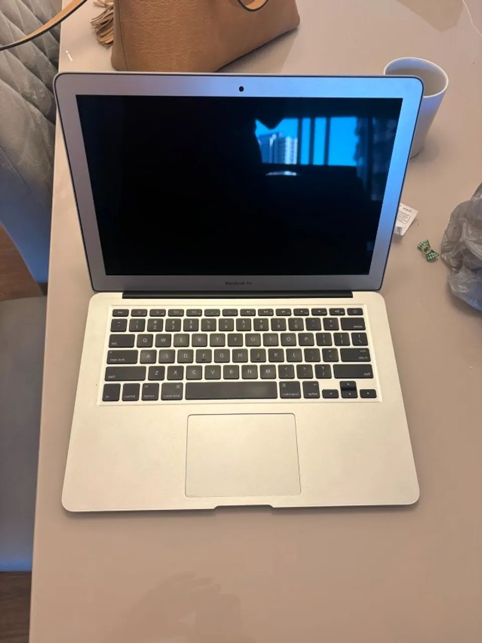 macbook air 2019 | 8GB RAM | 128BG SSD