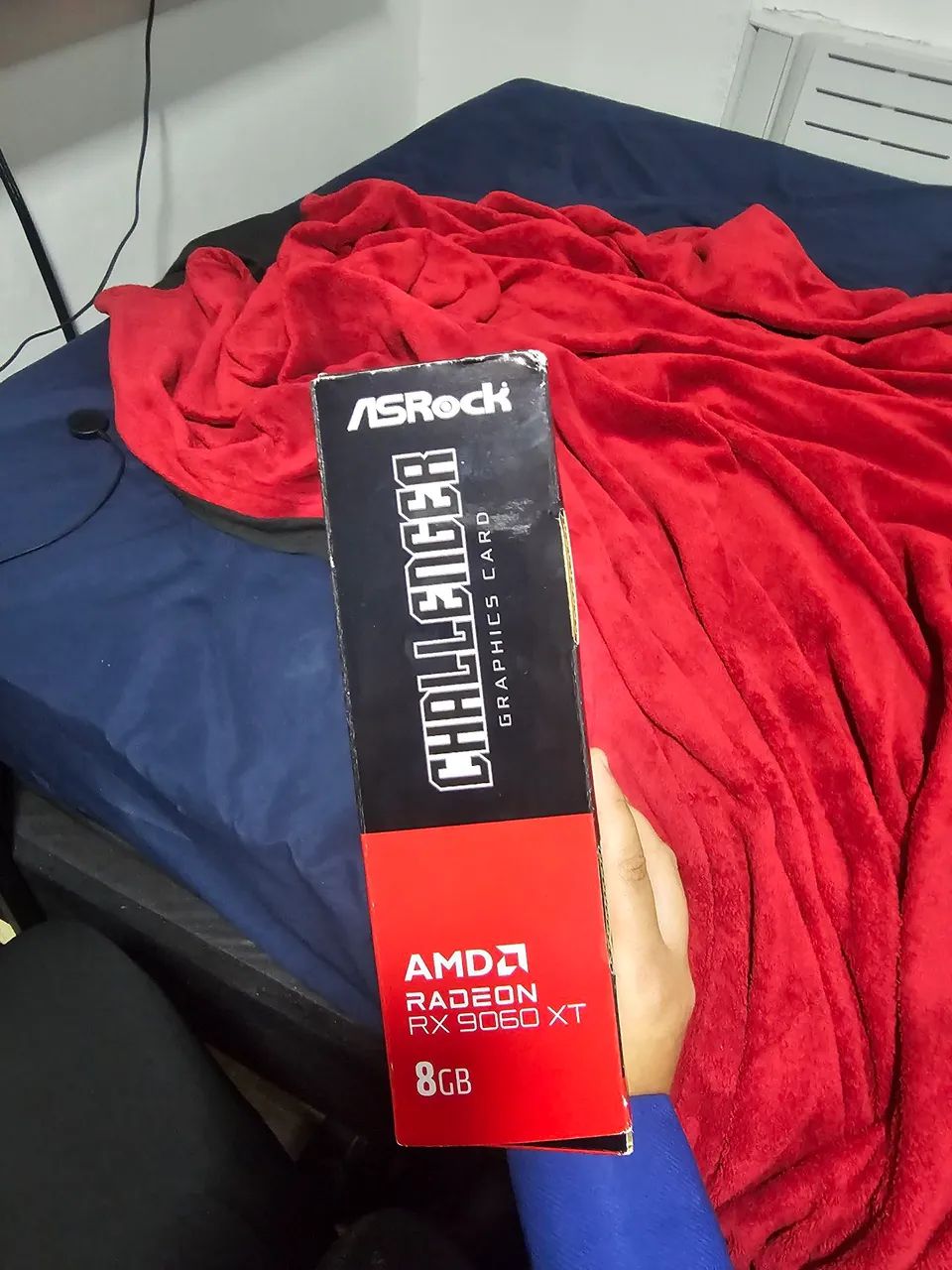 Rx 9060 XT 8GB - Foto 3