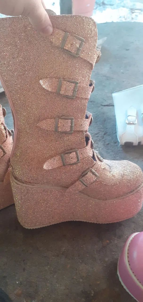 Botas de plataformas estilo demonia - Foto 3