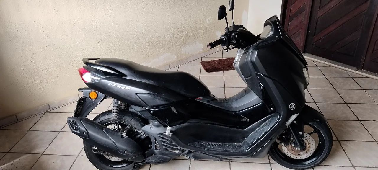 Nmax 160 preta com ABS  - Foto 5