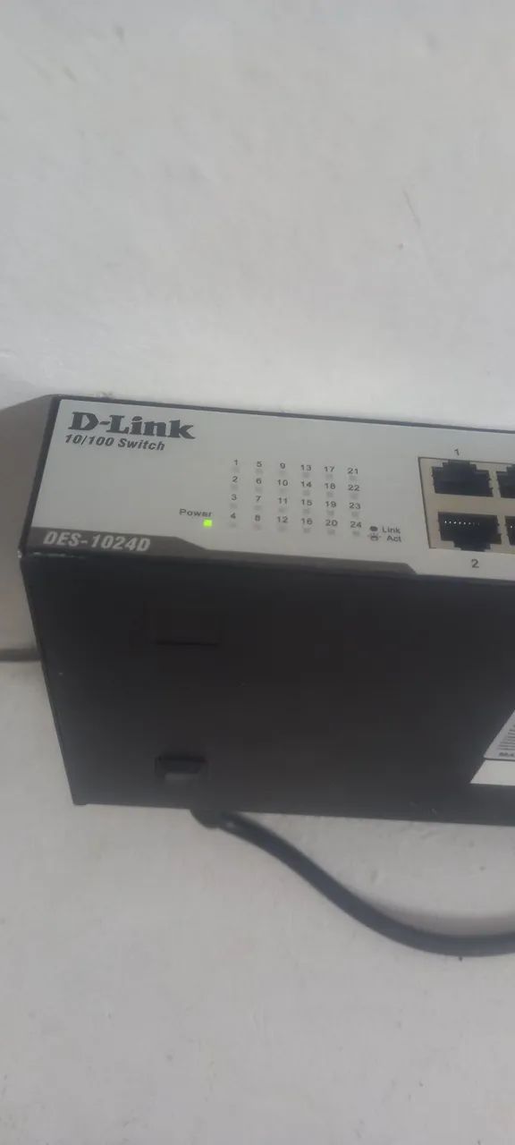 Switch D-LINK DES-1024D  - Foto 3