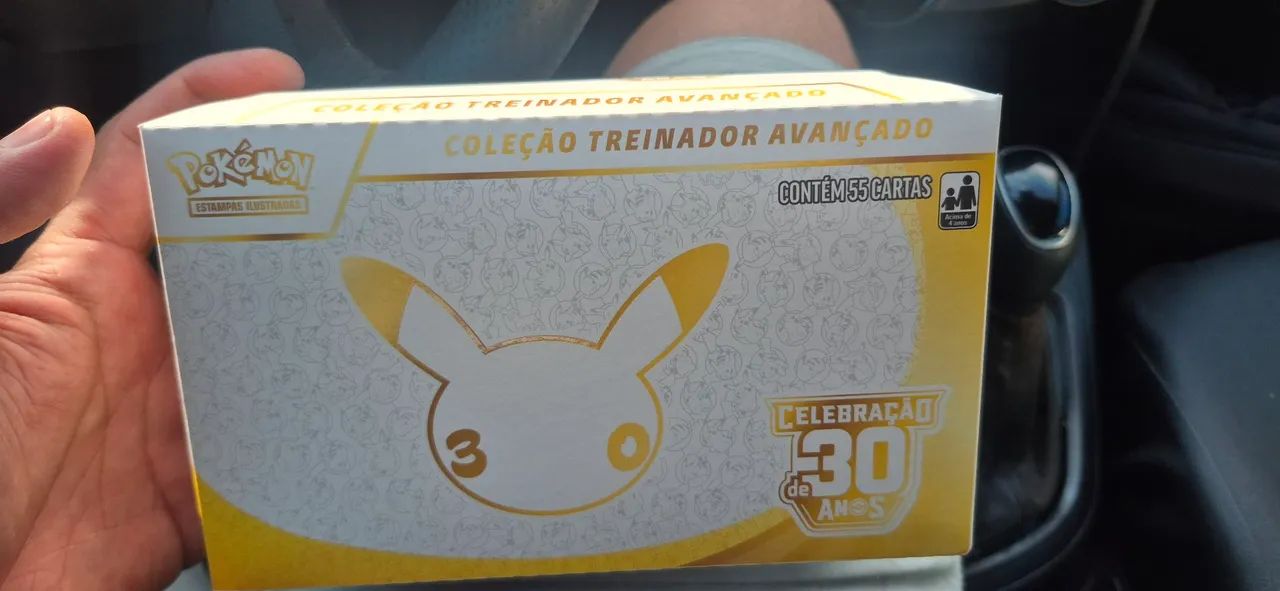 ETB Pokémon 30 anos