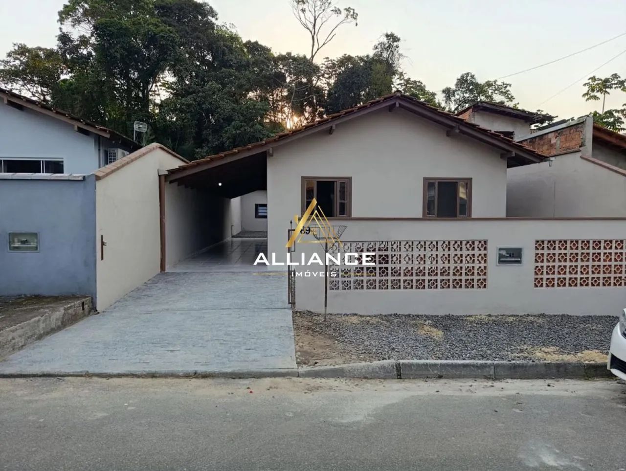 CASA | TIFA MARTINS