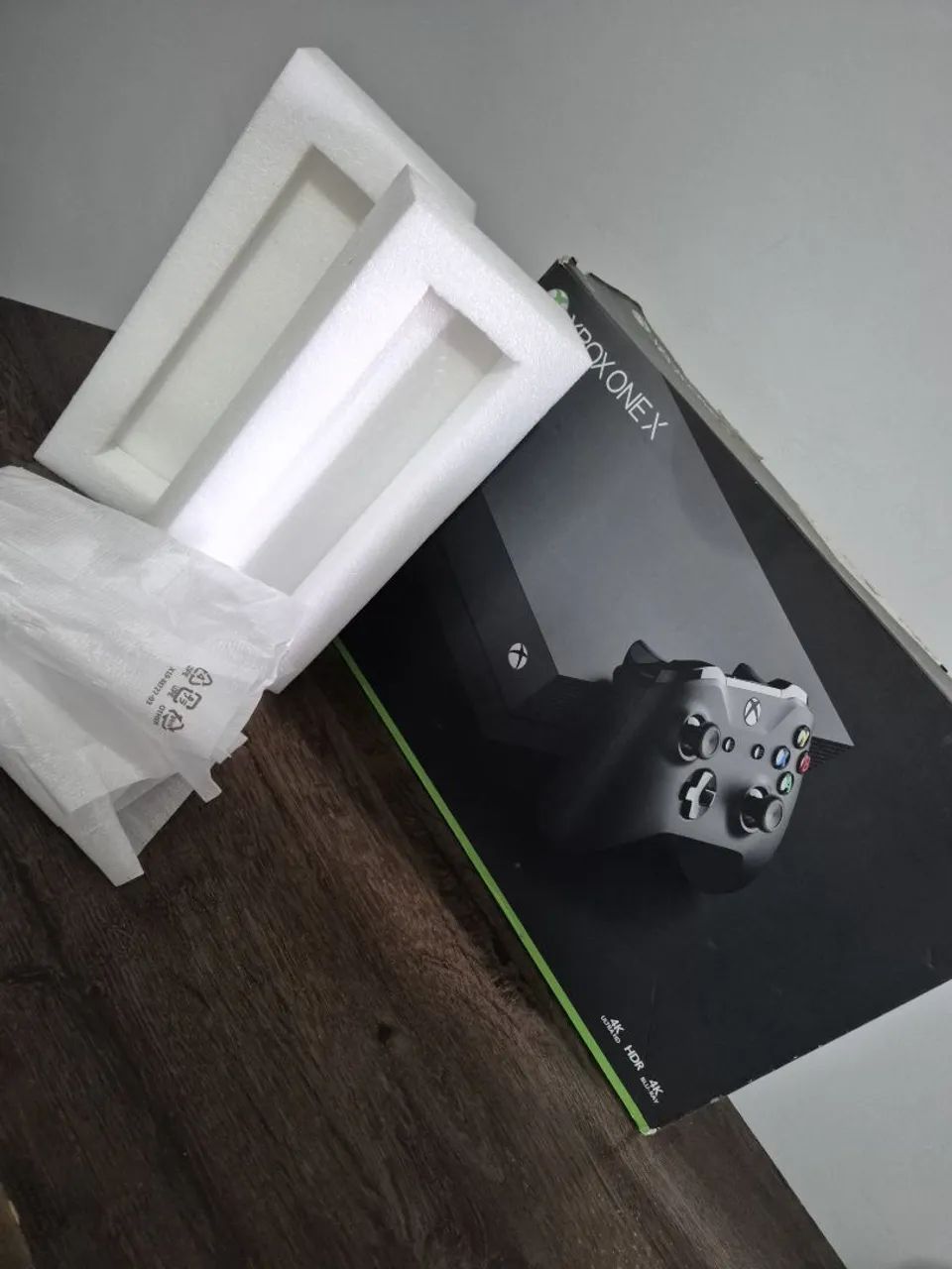 Xbox One X 1TB 4K - Foto 4