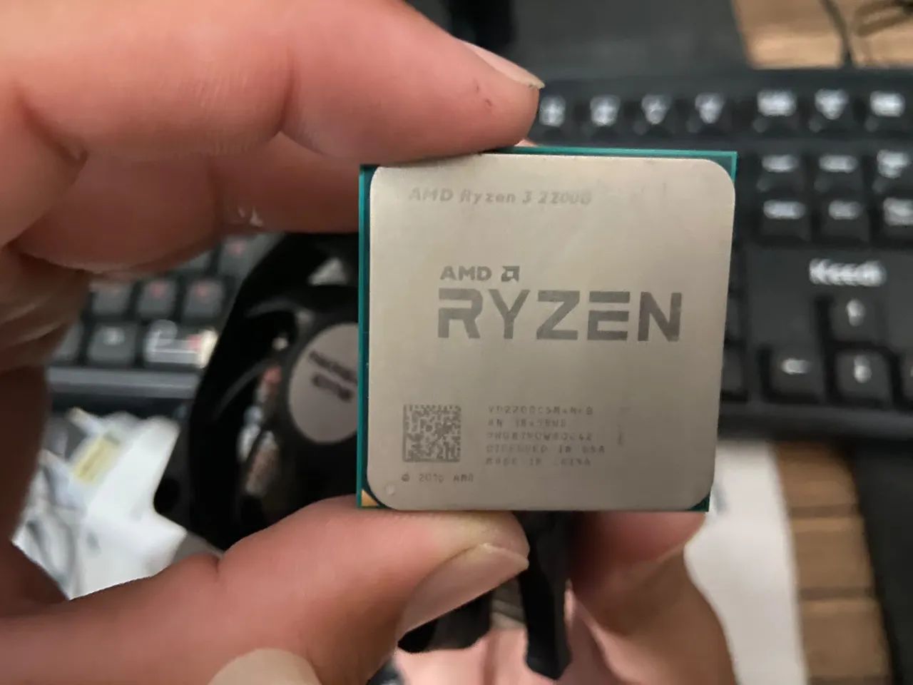 Processador AMD Ryzen 3 2200G + Cooler AM4 - 4 Núcleos - Foto 2