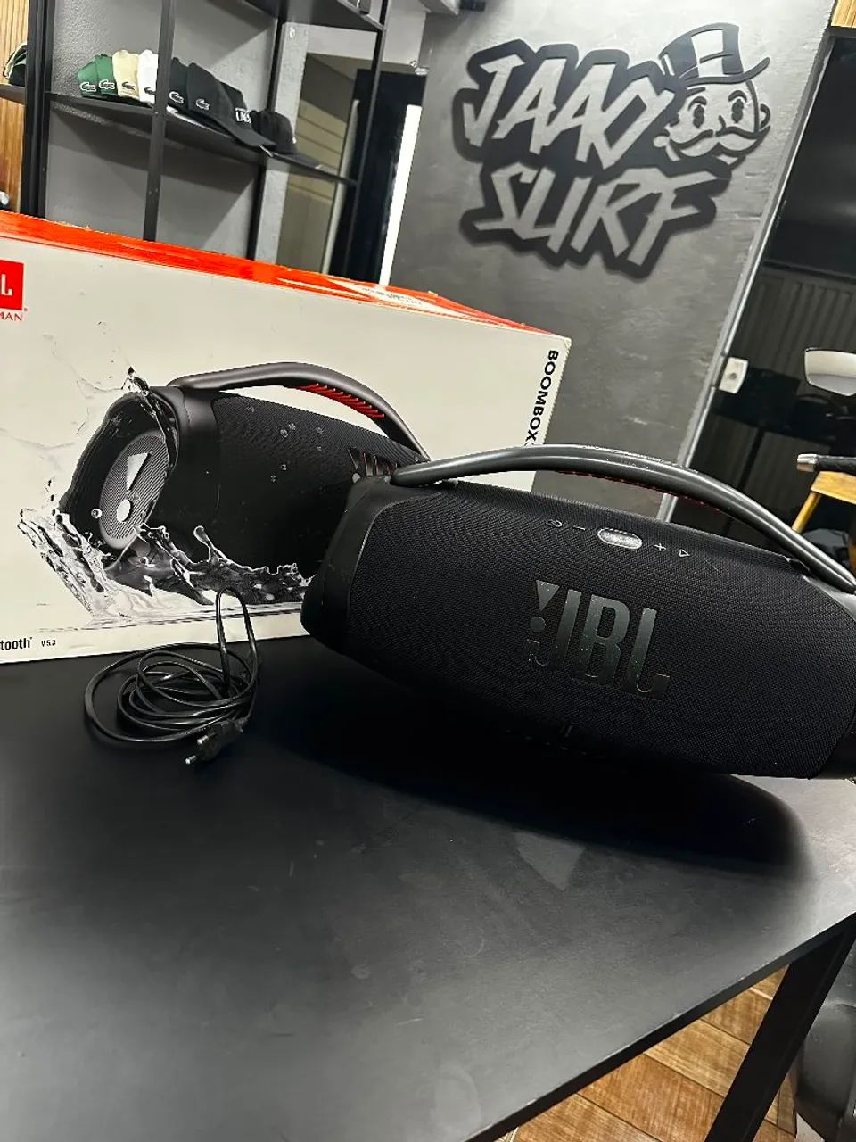 JBL Boombox 3