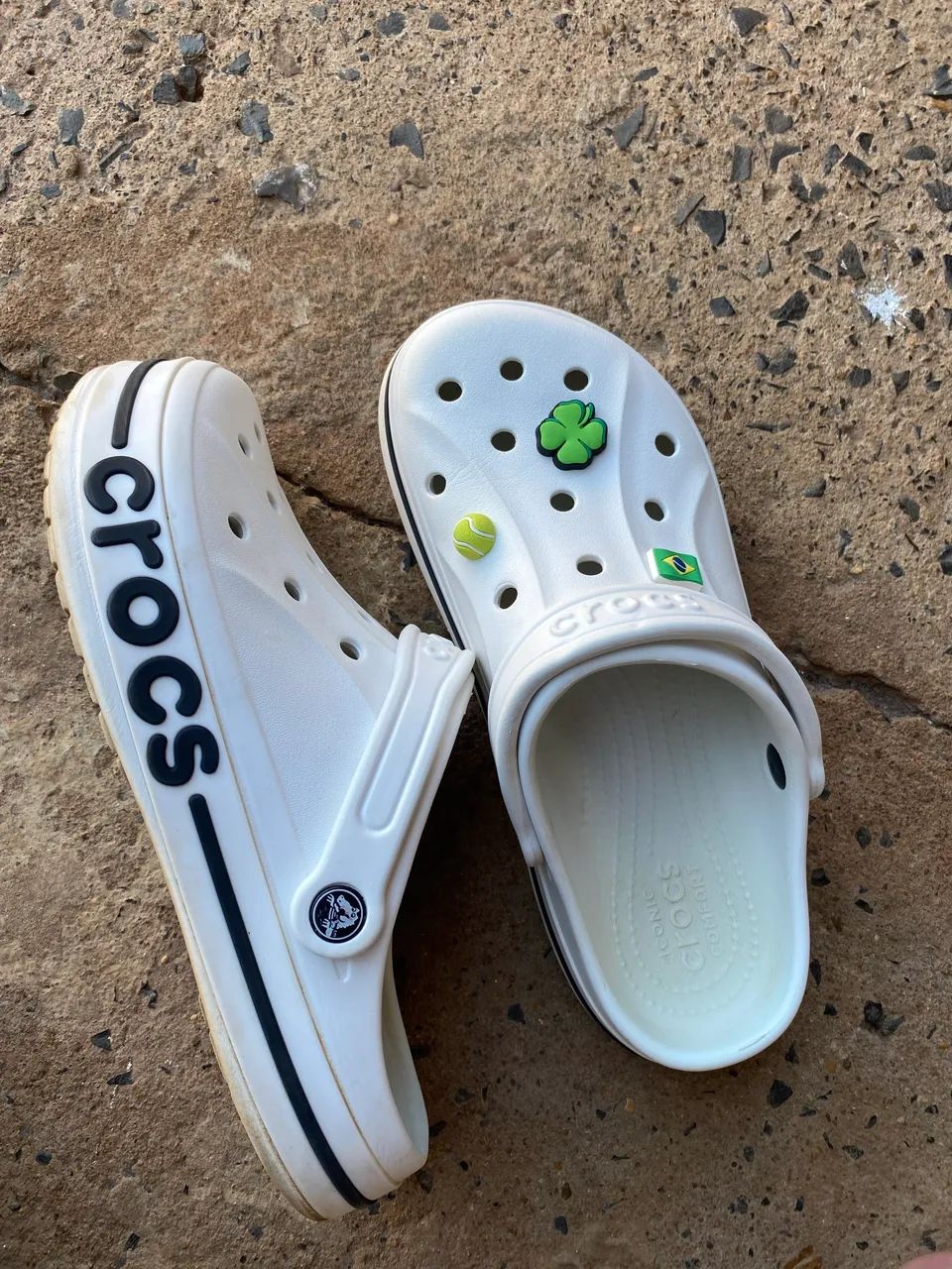 Crocs bayaband branca - Foto 2