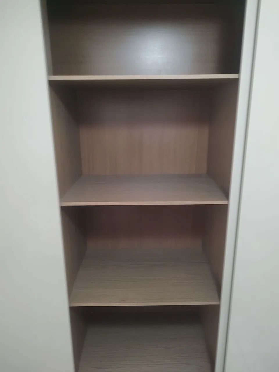 Guarda roupa 3 portas perfeito estado - Foto 2