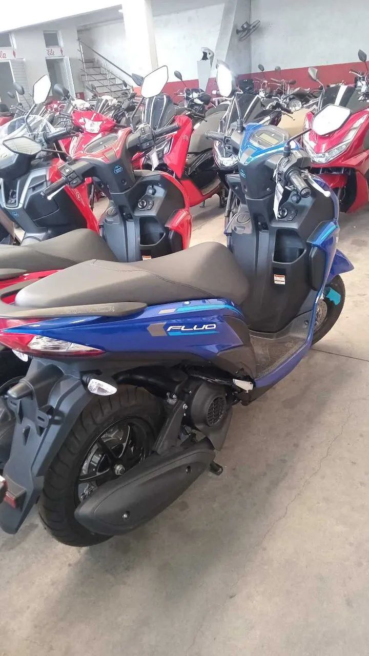 Yamaha Fluo 125 cc  - Foto 3