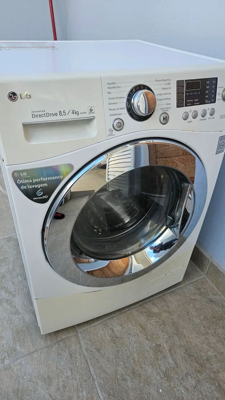 Lava e seca da LG em ótimo estado