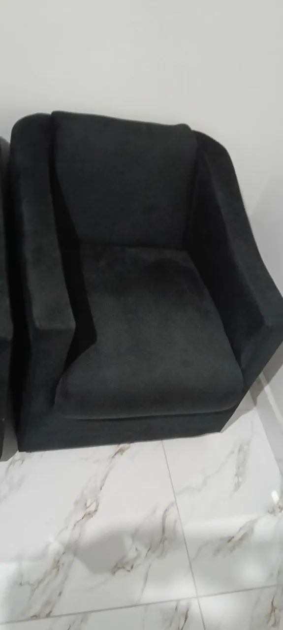 Poltrona semi nova