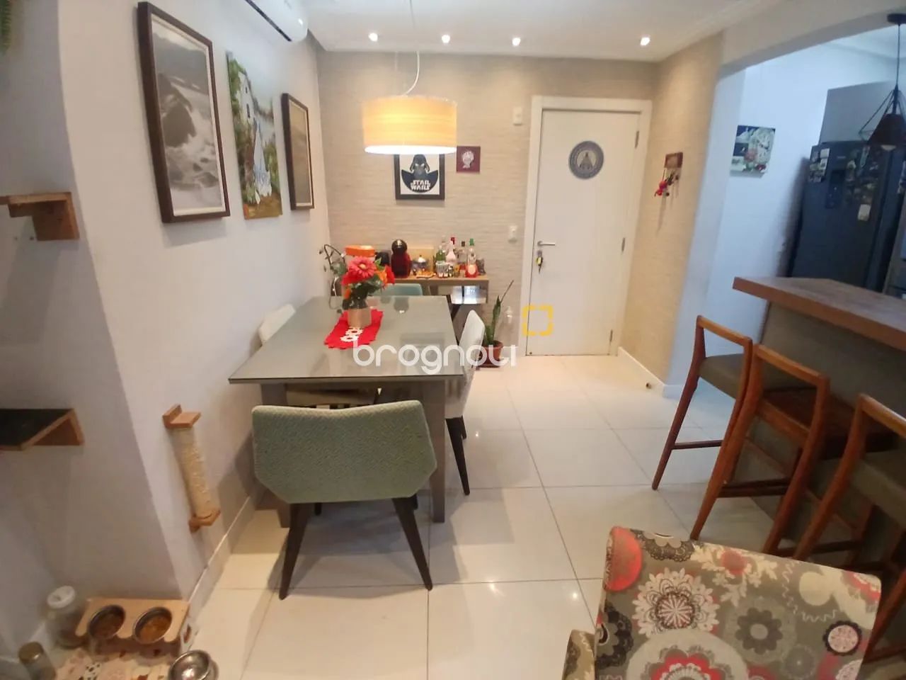 Apartamento 2 d com suíte e 2 vagas no Villa dos Corais - Foto 2