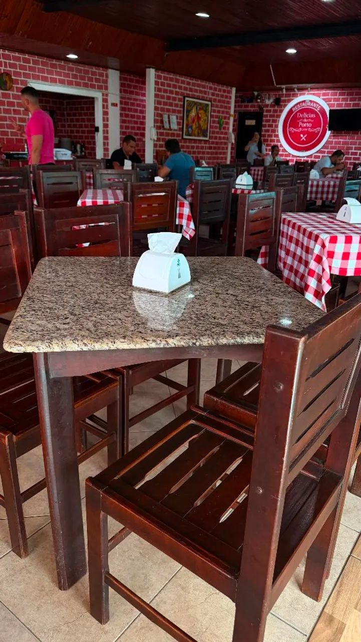 Vende-se conjunto de 28 mesas em mármore com cadeiras19.600 - Foto 2