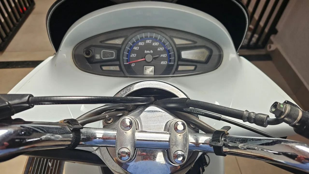 Vende-se PCX 150 - Foto 2