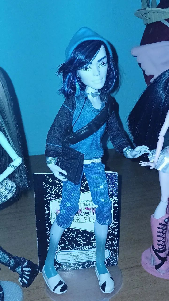 Boneco monster high invissibilly 