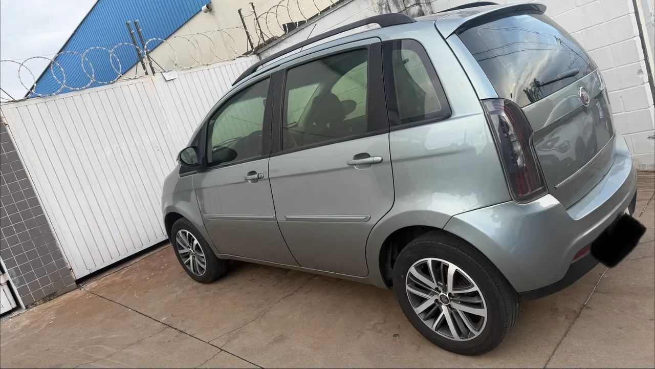 Fiat Idea Attractive 1.4 Fire Flex 8V 5P 2014 - Foto 5