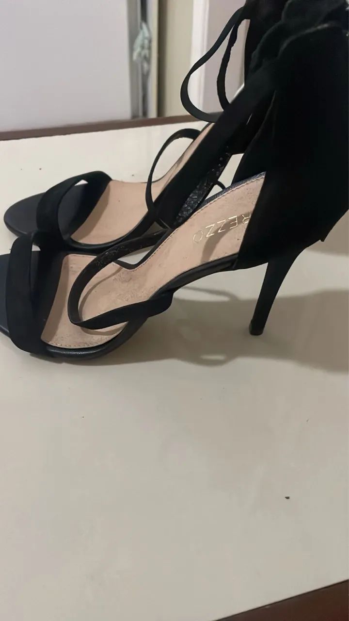 Sandália preta  - Foto 4