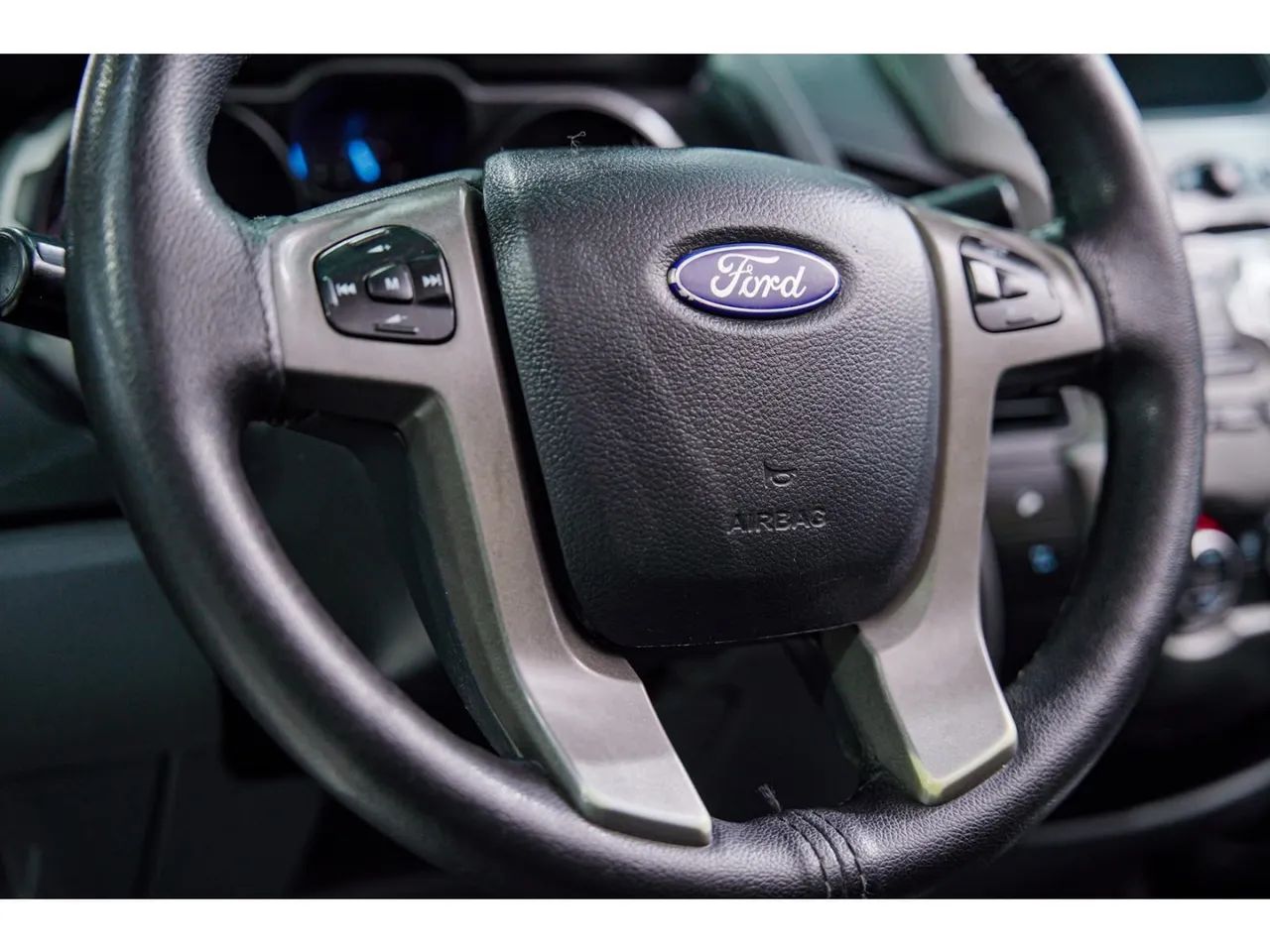 Ford Ranger XLT 3.2 20V 4x4 CD Diesel Aut., foto 7 de 20