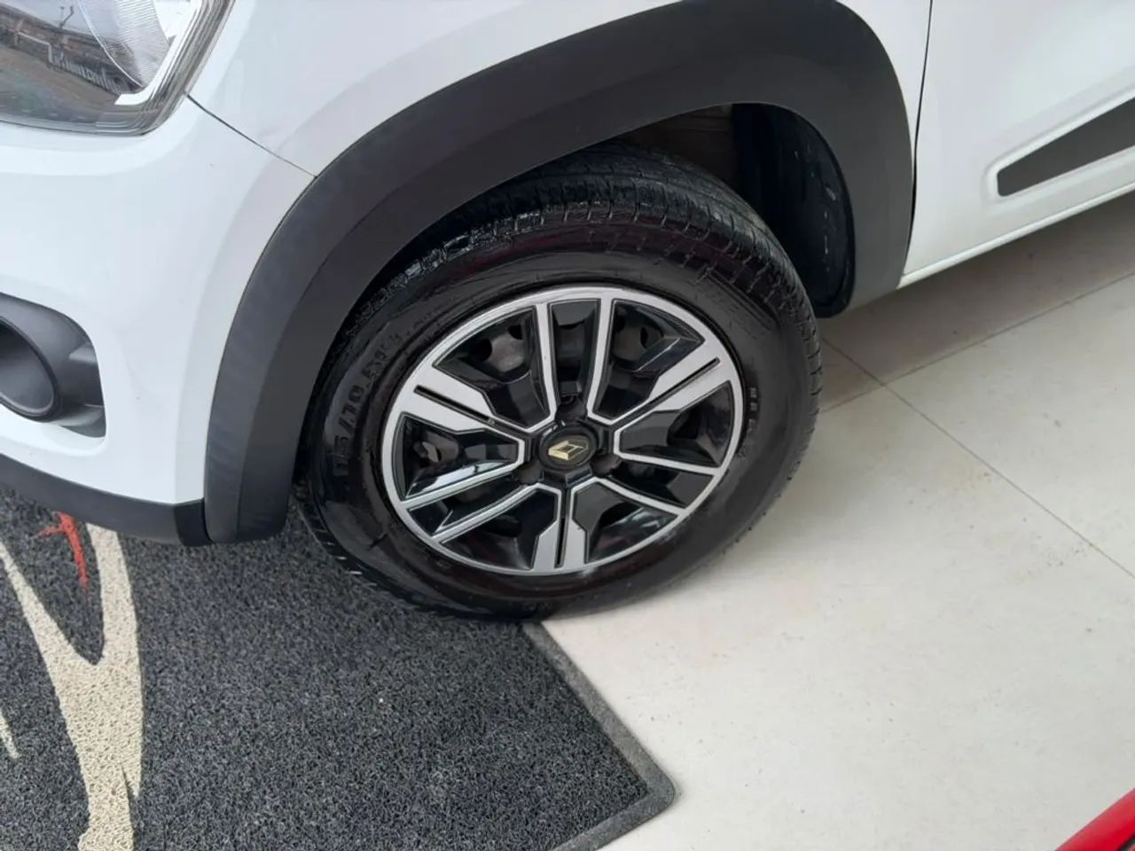 Renault Kwid Zen 1.0 Flex 12V 5P Mec. 2020 - Foto 4