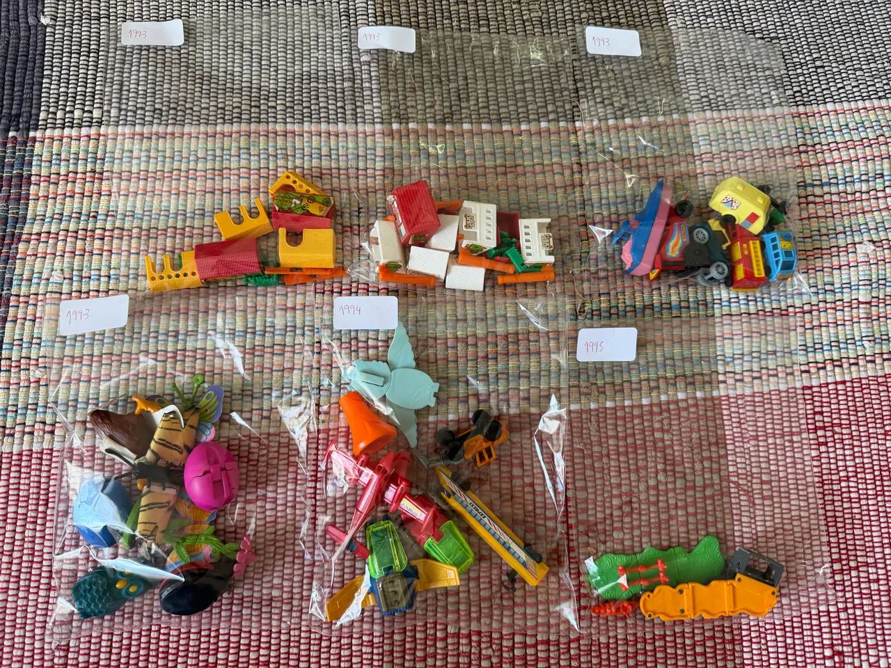 Coleção Kinder Ovo Antigos  - Foto 3