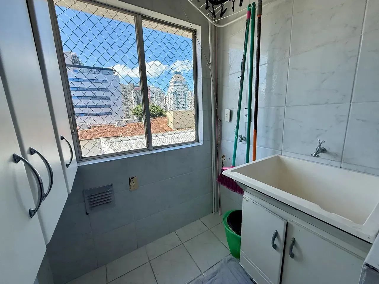 Apartamento mobiliado com 3 quartos para locação no Centro de Florianópolis - Foto 5