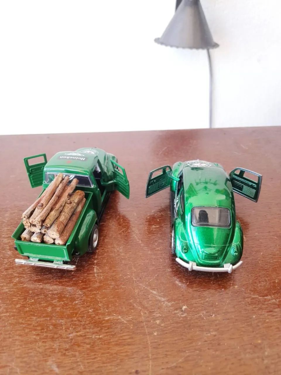 Miniaturas Fusca e Pick UP em metal escala 1:38 - Foto 3