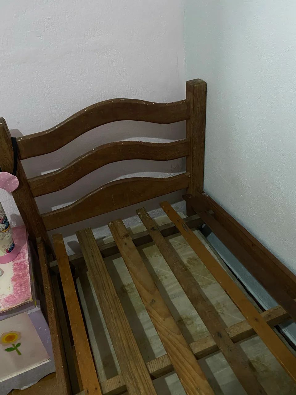 Cama solteiro madeira legítima  - Foto 3