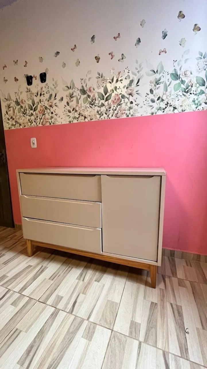 Cômoda em mdf rose 