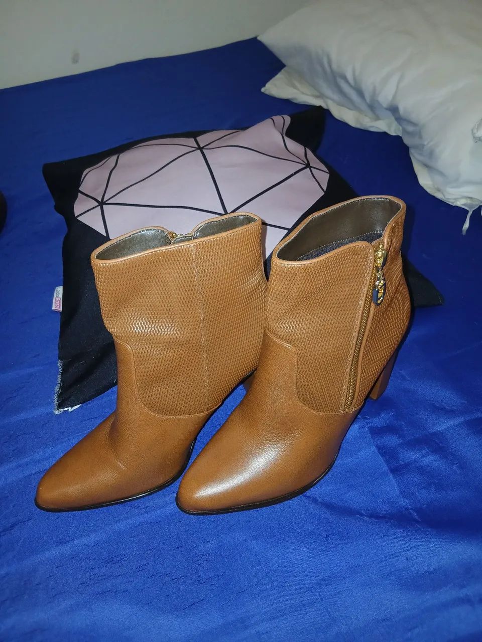 Botas Femininas  - Foto 3
