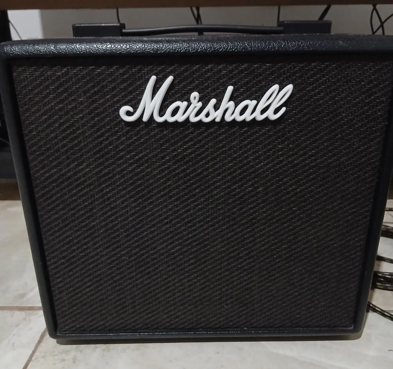 Amplificador Marshall Code 25