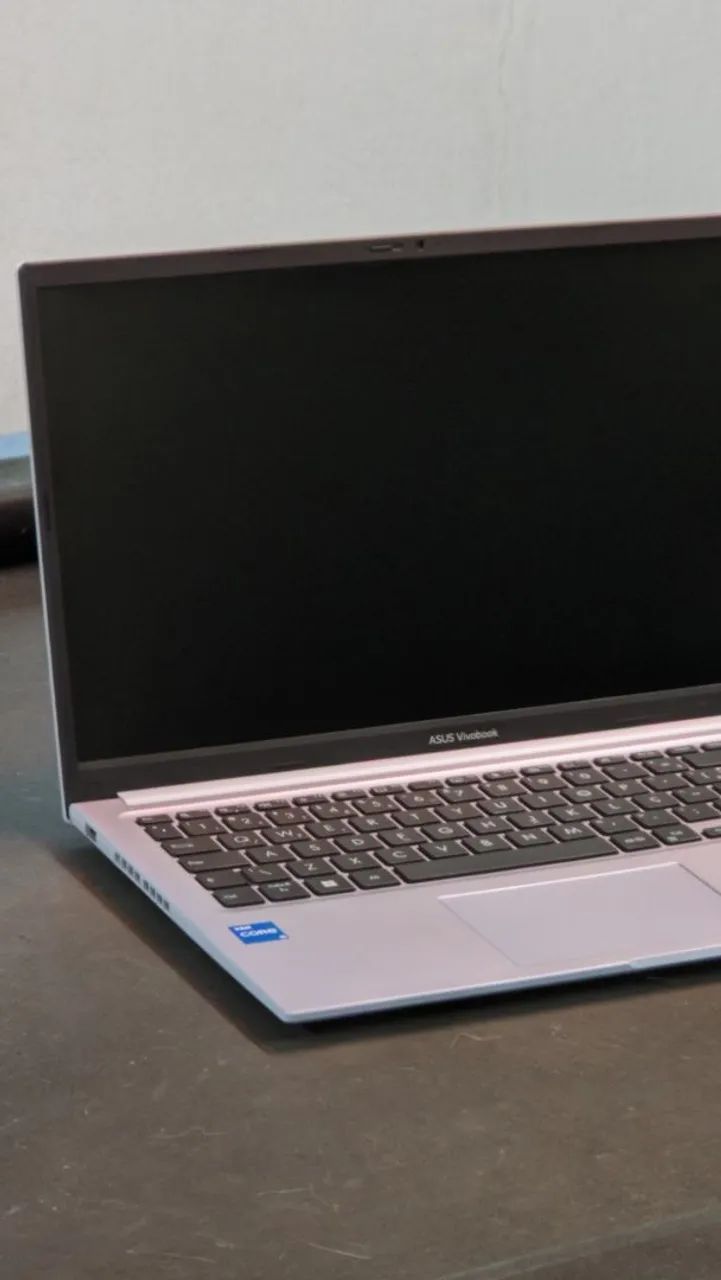 Notebook - I5-12450H, 8GB RAM DDR4
