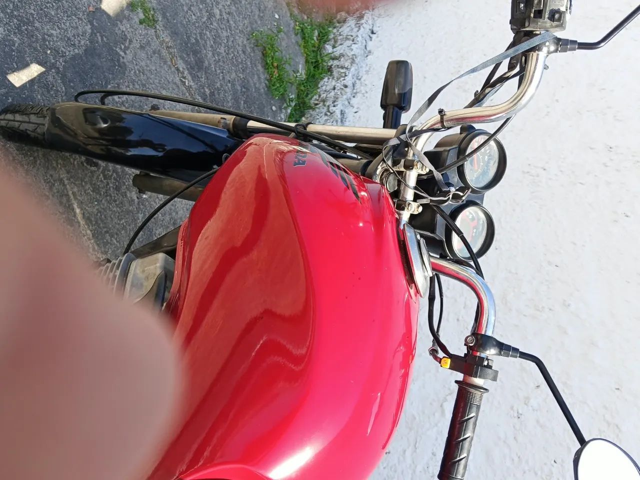 Moto cg