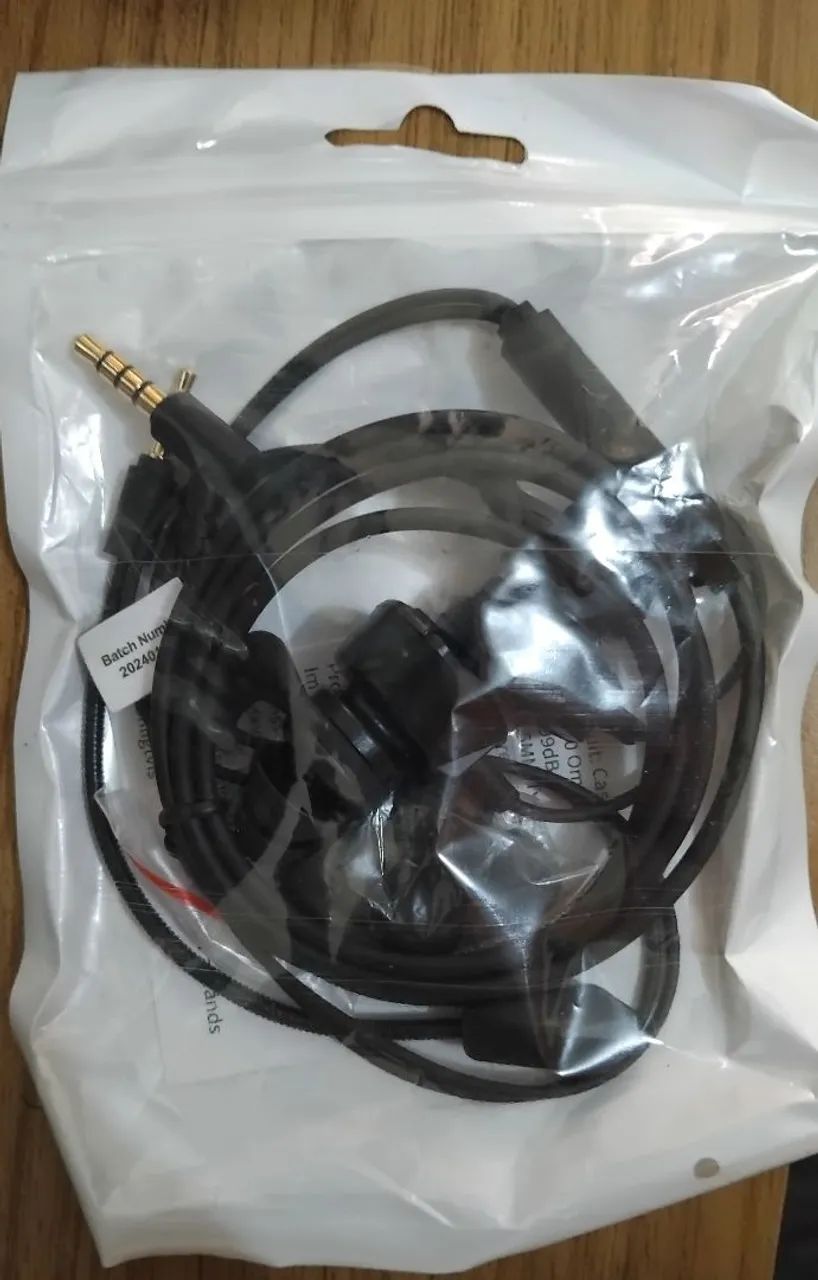 FONE DE OUVIDO, COM MICROFONE NOVO - Foto 4
