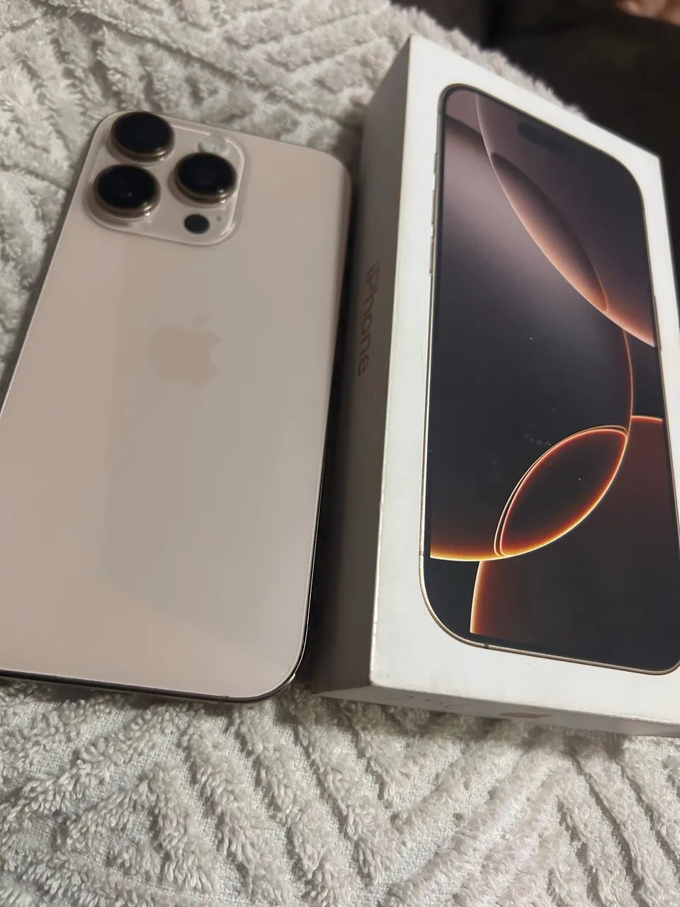 IPHONE 16 PRO - Foto 2