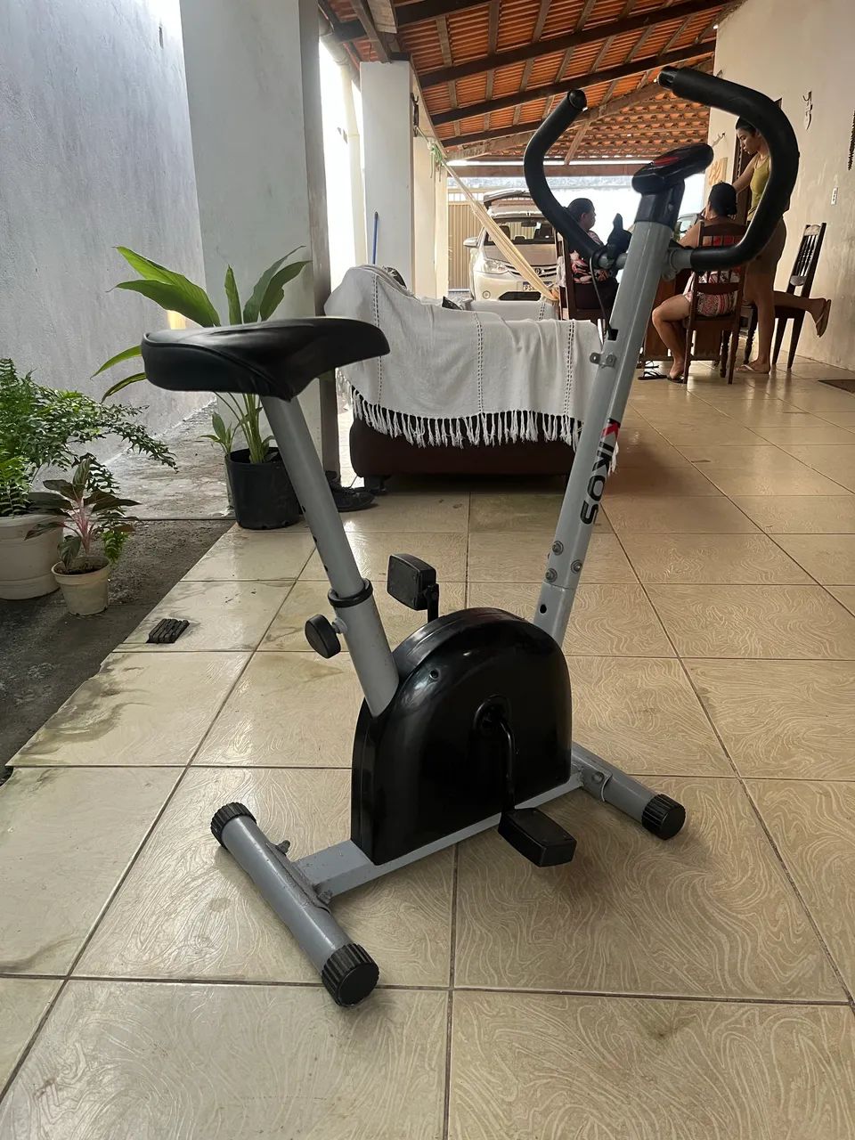 Bicicleta ergométrica magnética kikos  - Foto 3