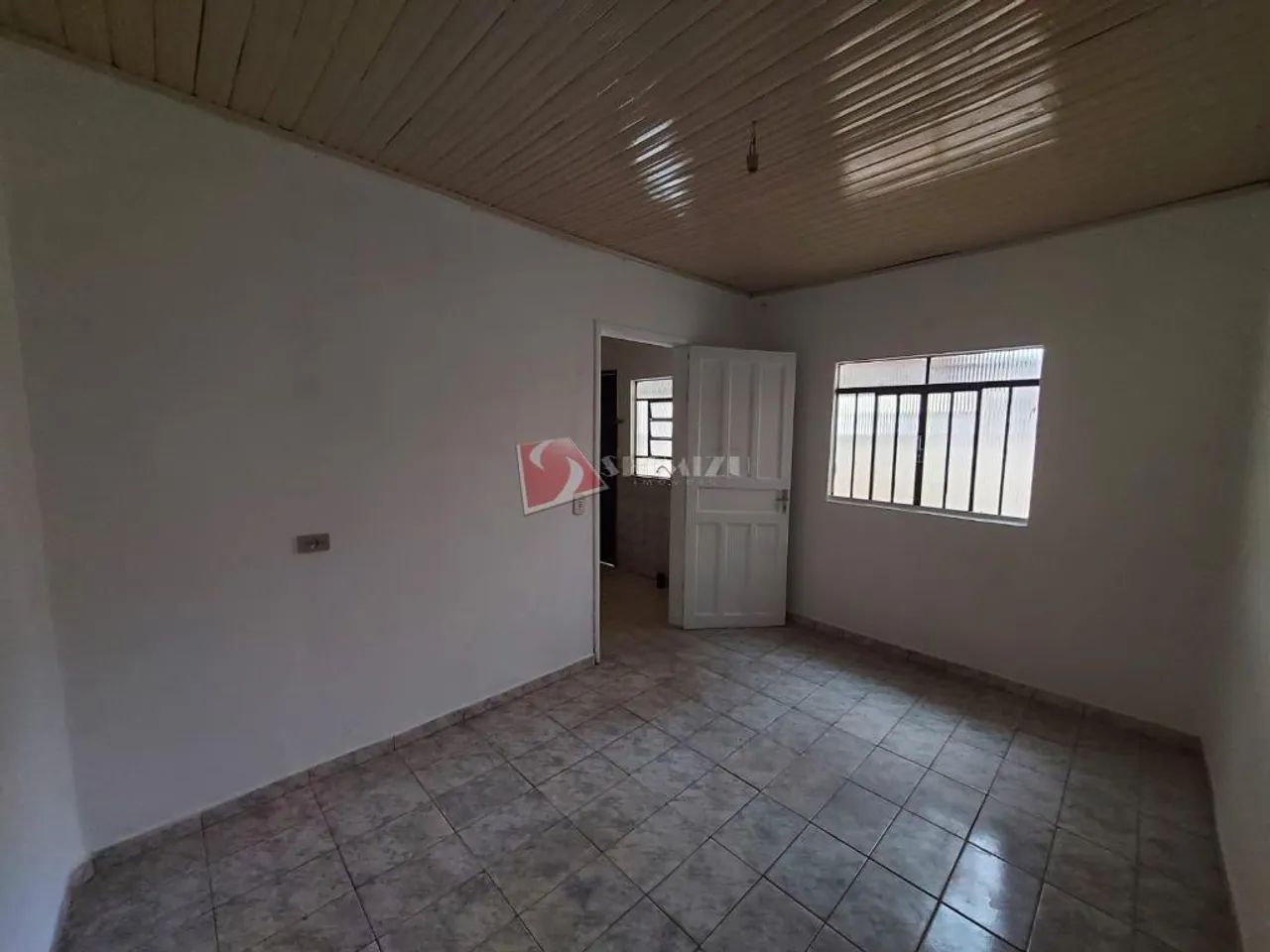 Casa para alugar em Maringá, Vila Santo Antônio, com 2 quartos, com 40 m² - Foto 5