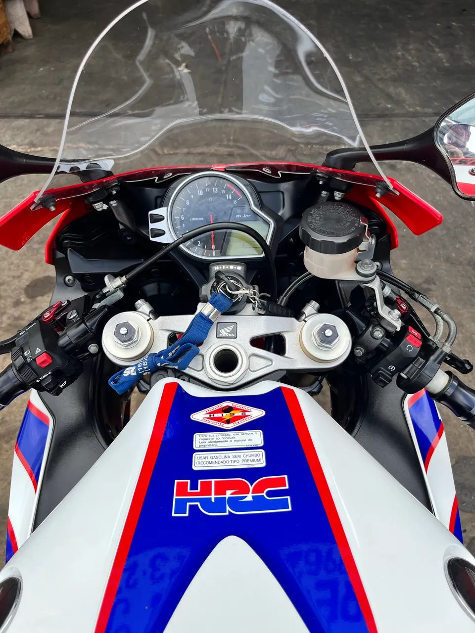 CBR 1000RR FIREBLADE  - Foto 5