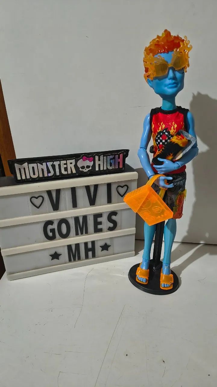 Monster high Holt Hyde swin class