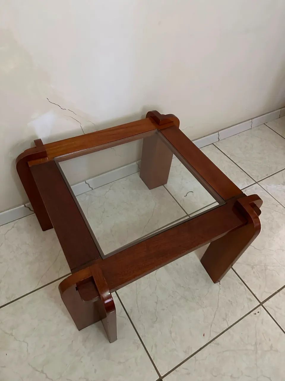 Mesinha de canto 