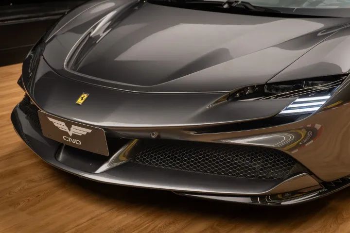 Ferrari SF 90 STRADALE 4.0 V8 Bi-Turbo (Híbrido), foto 3 de 18