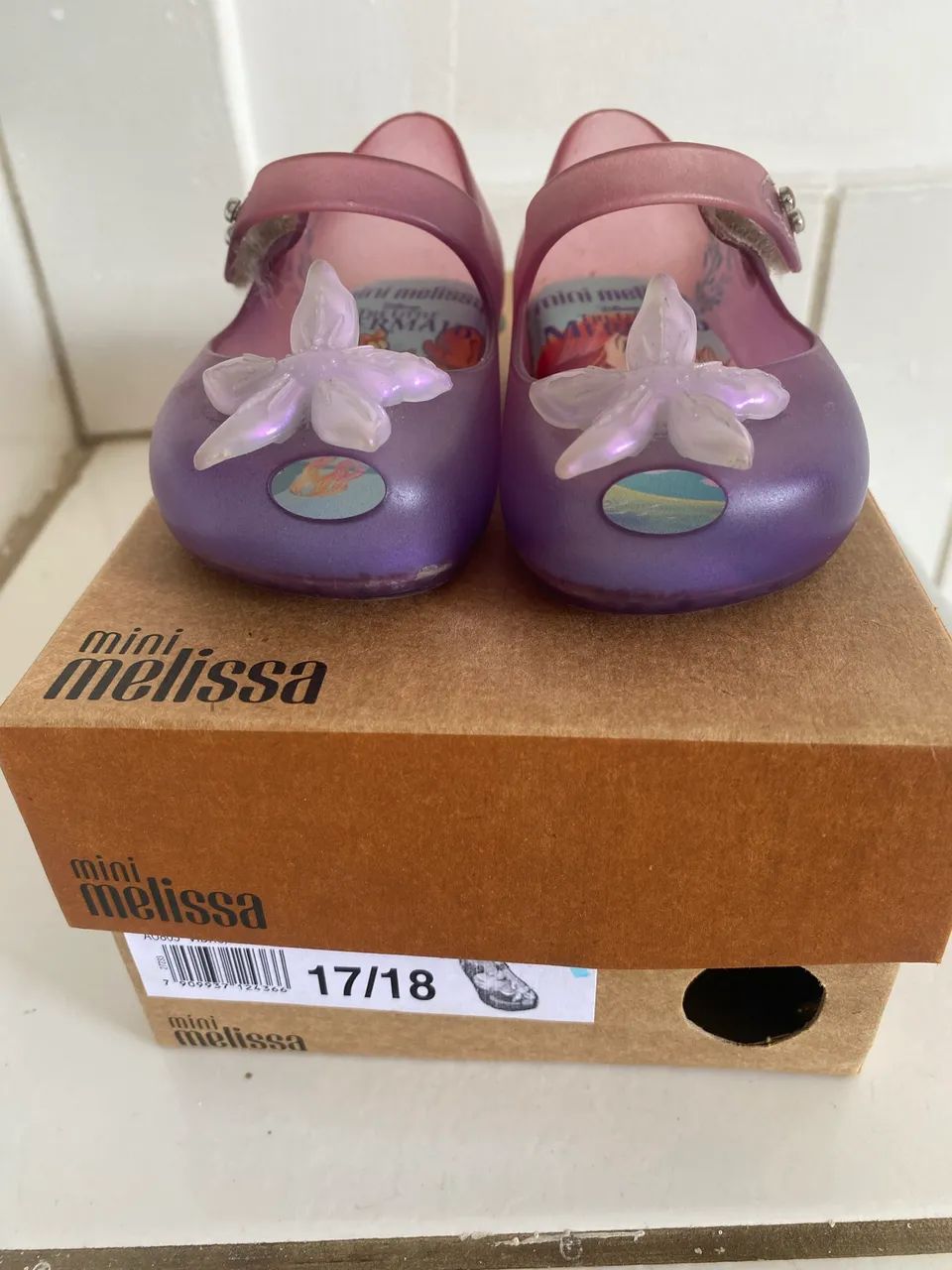 Mini Melissa 17/1865048961026947122