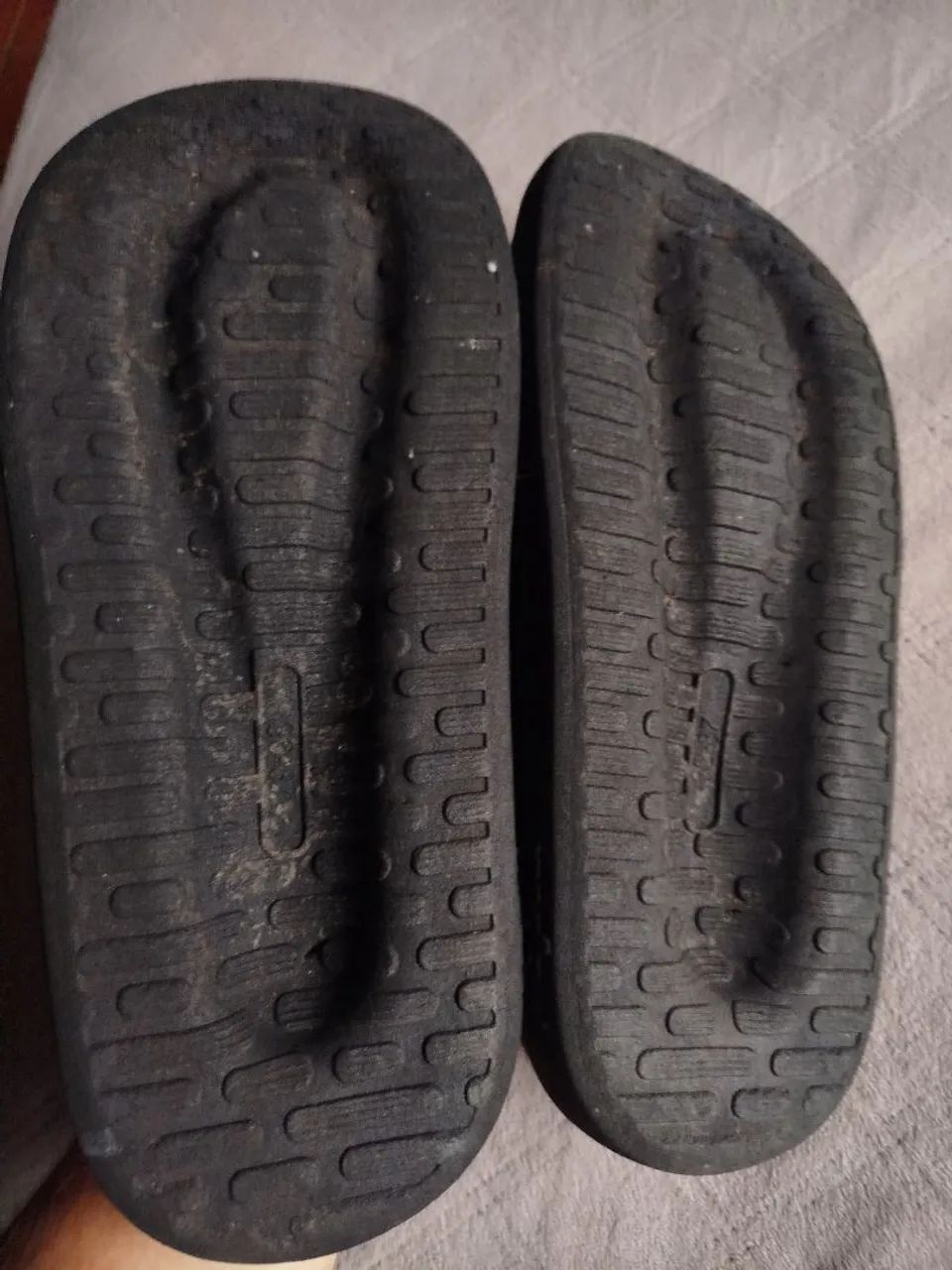 Chinelo nuvem preto 36/37 - Foto 5